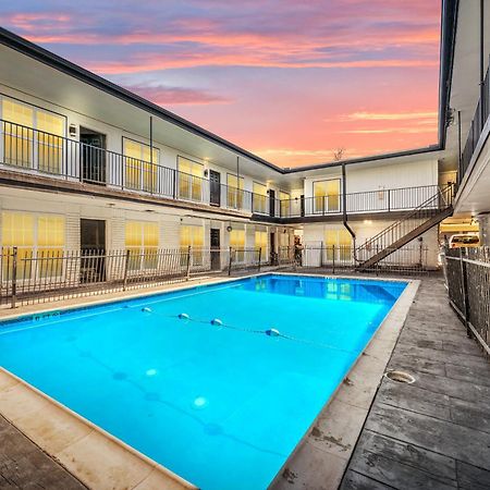 Cute And Stylish 1Br Apt With Pool & Free Park Х'юстон Екстер'єр фото